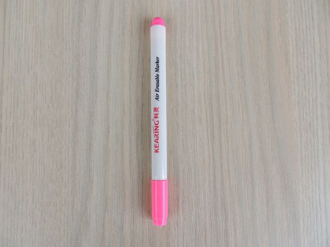 Marcadores borrables para tela Morado o rosado