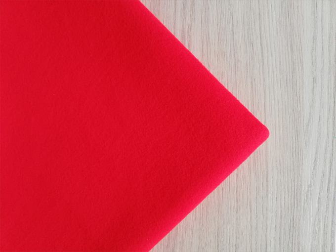 Paño lency americano rojo 90 x 50 cm