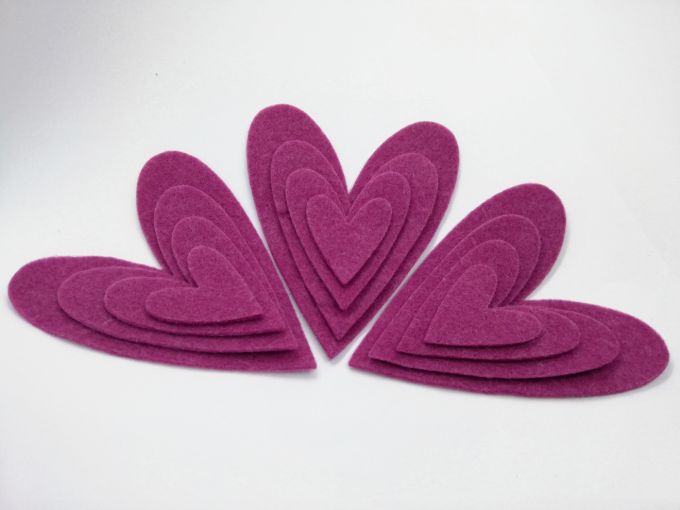 Corazones troquelados color rosa brillante - 3 Set por 4 corazones cada uno