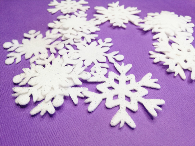 Cristales de nieve troquelados color blanco x 15 unidades