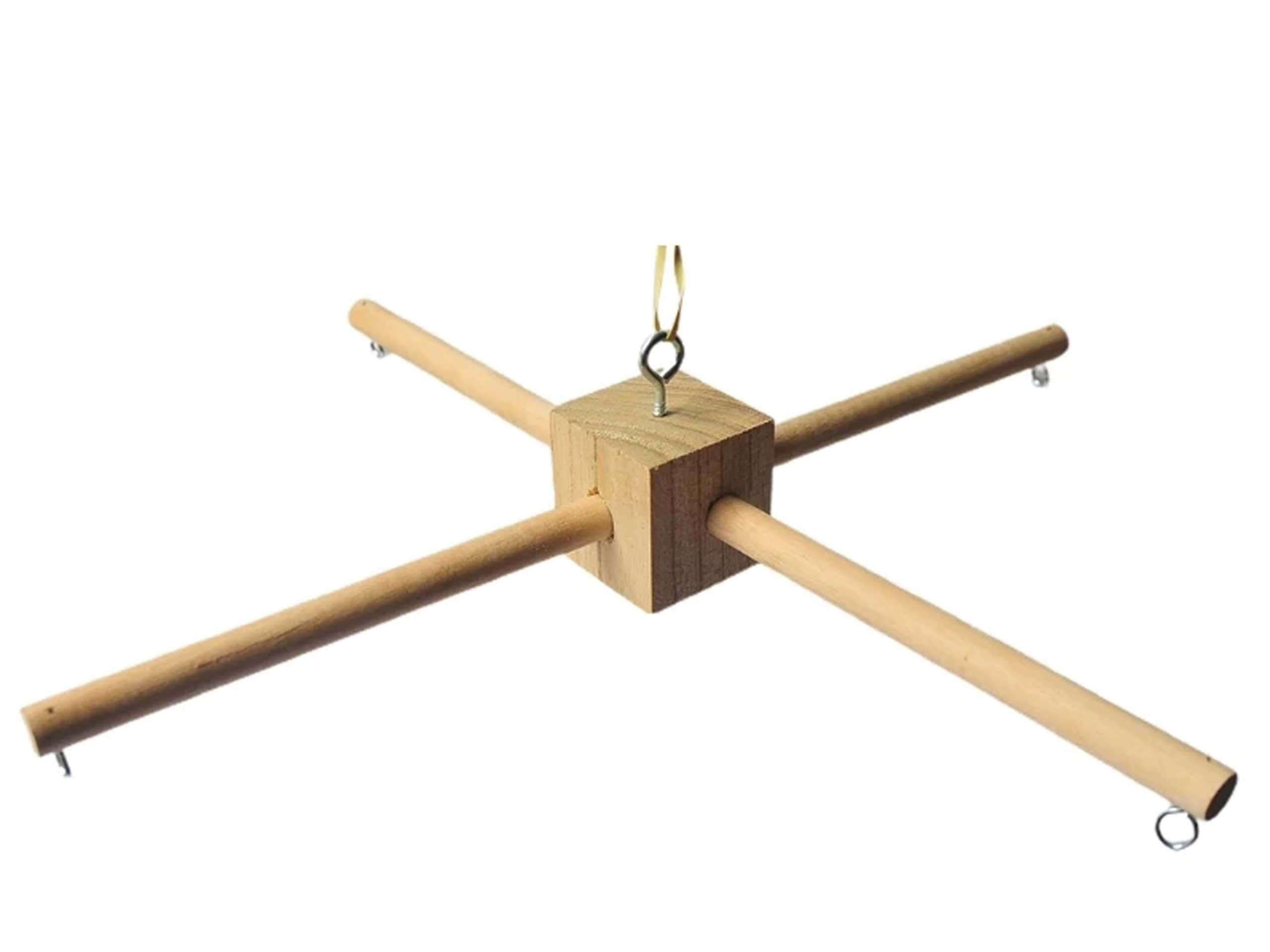 Soporte de madera para móvil infantil