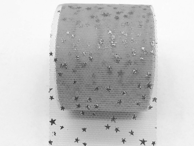 Rollo de tul pequeño gris estrellas