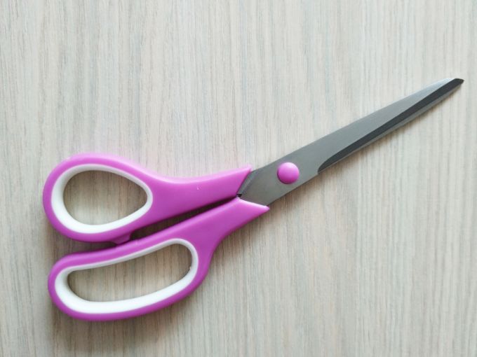 Tijeras en acero inoxidable multiusos